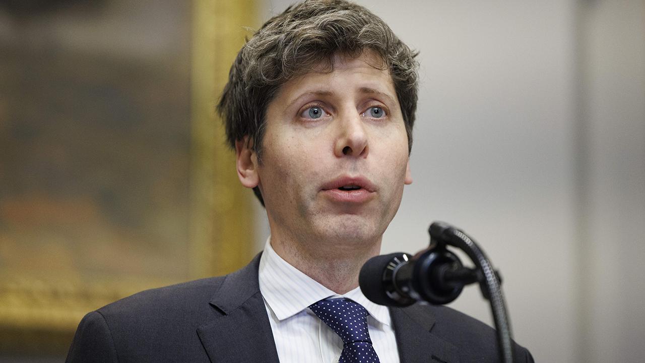 Sam Altman: Yapay zekadan duyulan korku haklı, ama şirketler kendini denetleyebilir