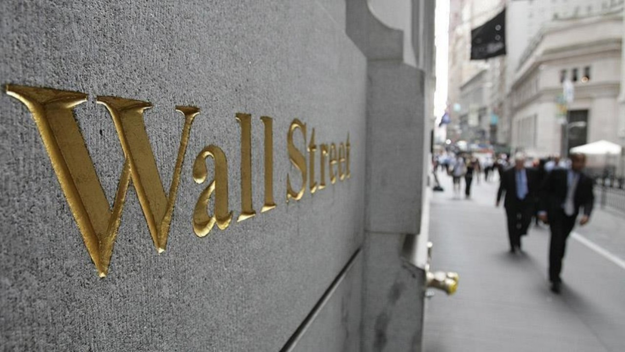 Wells Fargo S&P 500 İçin Yıl Sonu Hedefini 7.700 Puana İndirdi