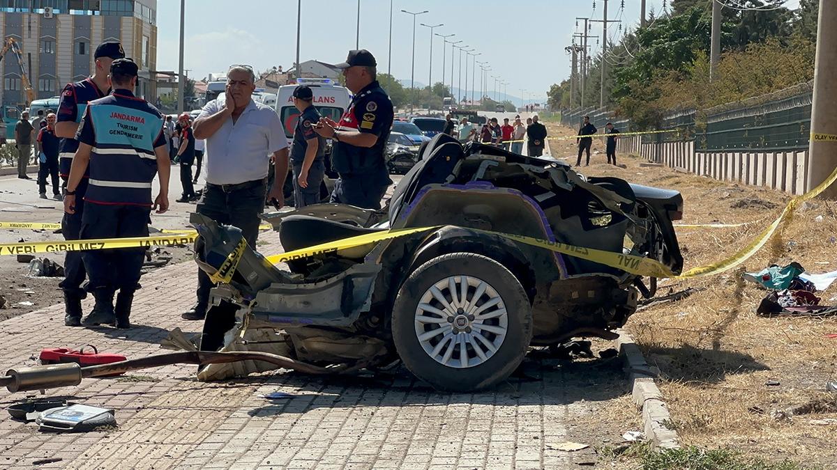 Elazığ-Yurbaşı Yolunda İki Otomobil Çarpıştı: 2 Ölü, 2 Yaralı