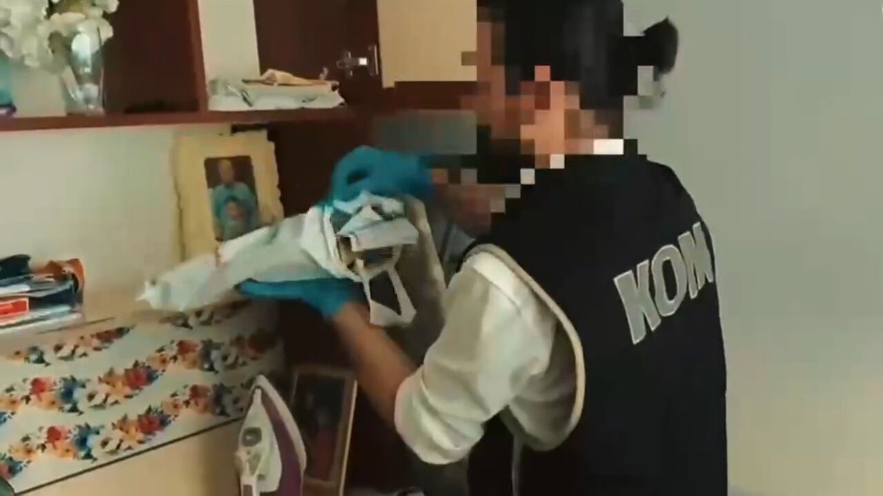 Kendini Polis Diye Tanıtıp 11 Milyon TL Dolandıran Çete Çökertildi: 11 Tutuklama