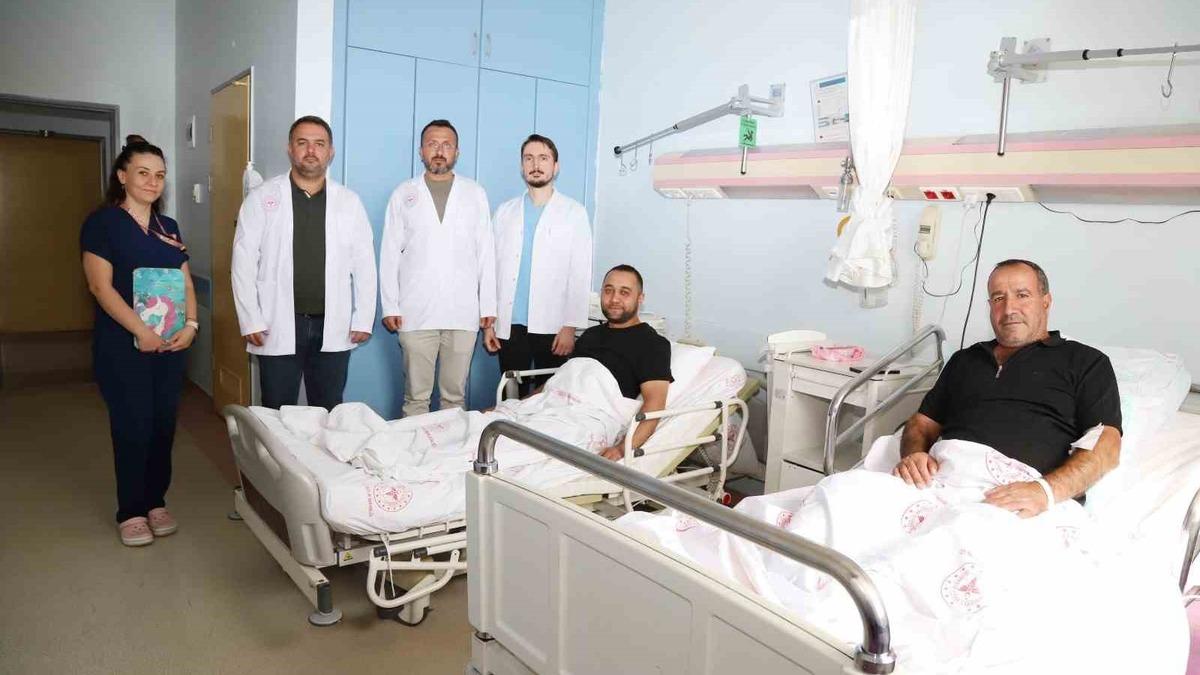 Van'dan Kahta'ya Gelen İki Hasta Varis Ameliyatıyla Sağlığına Kavuştu