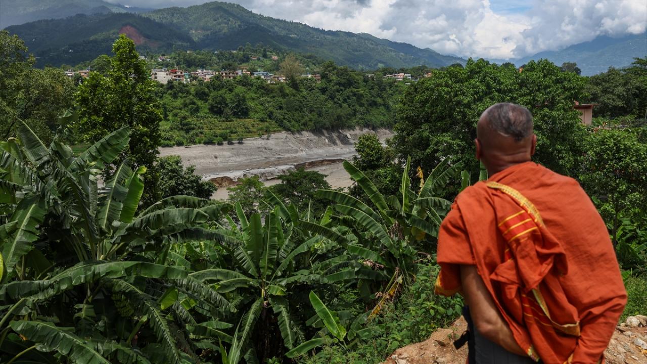 Langtang Lirung Felaketi: Bilim İnsanları Nepal ve Tibet'teki Yıkımın Arkasında İklim Krizini Gösterdi