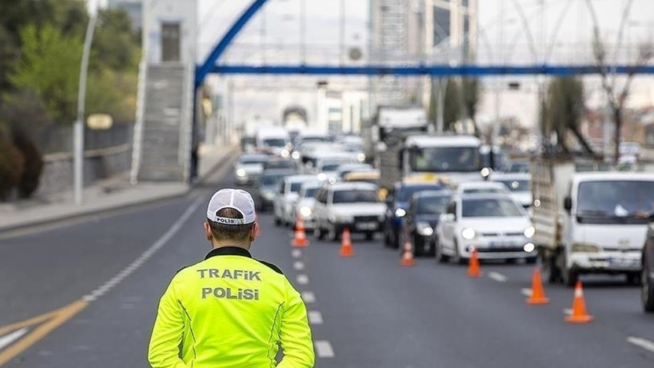 İstanbul'da Bisiklet Yarışı ve Koşu Etkinliği Nedeniyle 5 İlçede Yollar Kapatıldı