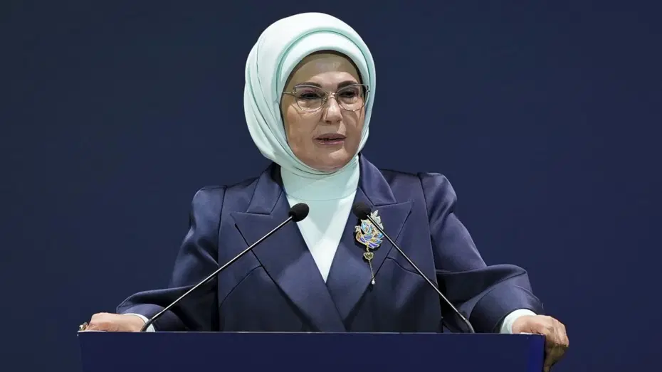Emine Erdoğan'ın New York'ta Yoğun Diplomasi Trafiği: İklimden Dijital Güvenliğe Geniş Program