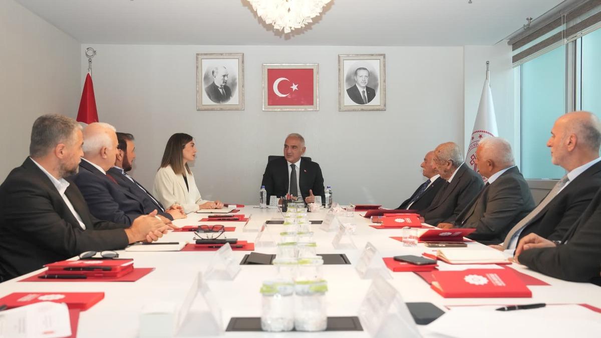Alevi-Bektaşi Danışma Kurulu İlk Toplantısını Gerçekleştirdi