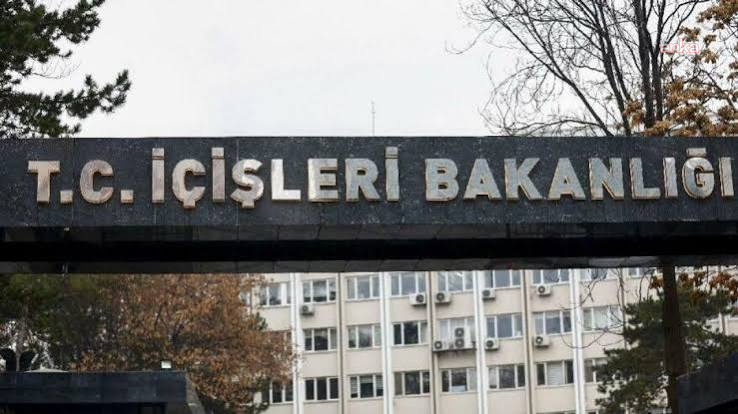 8 Ülkede Aranan 76 Suçlu Türkiye'ye İade Edildi: 29'u Kırmızı Bültenle Takip Ediliyordu