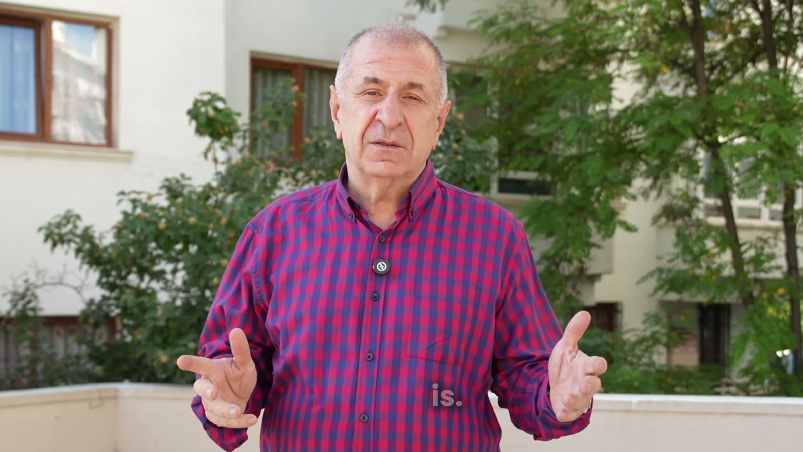 Özdağ: Ortaokul ve lisedeki yedi yıllık yabancı dil eğitimi boşa gidiyor