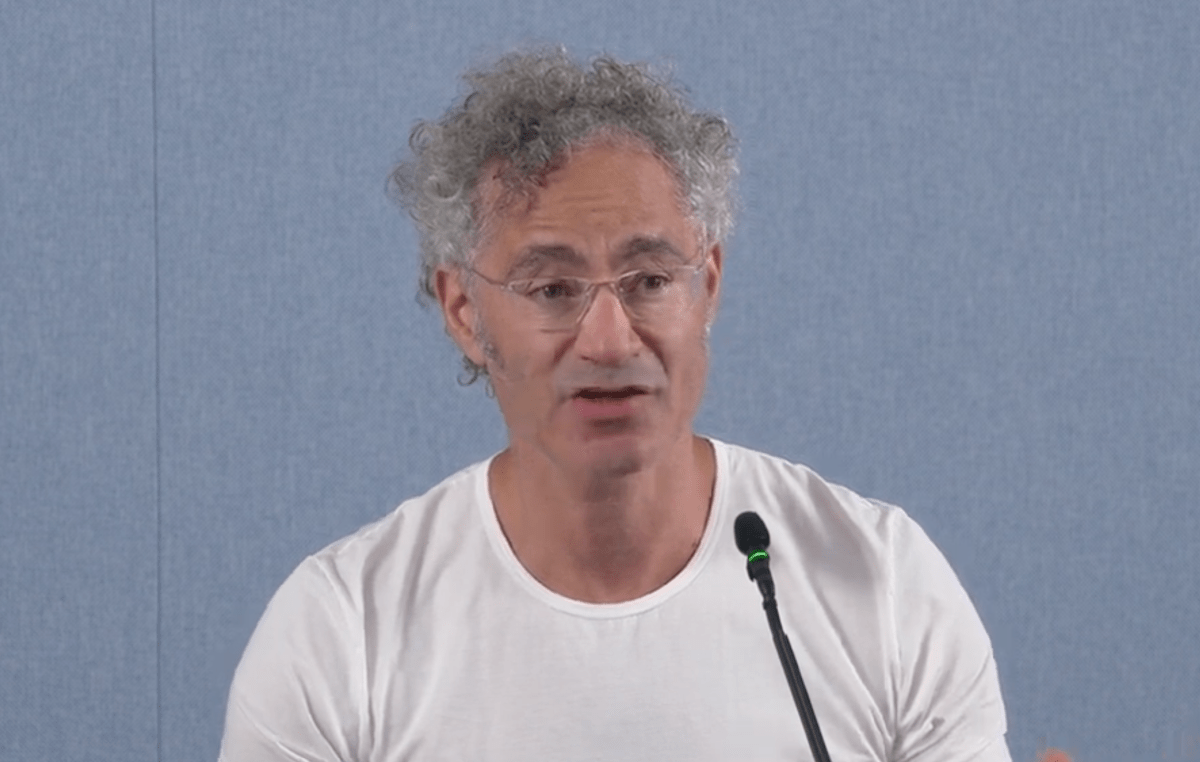 Palantir CEO'su Alex Karp'tan yapay zeka endüstrisine 'Marksist' eleştirisi
