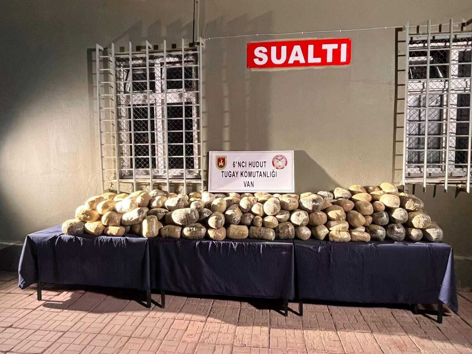Van Hudut Hattında 412 Kilo Uyuşturucu Ele Geçirildi