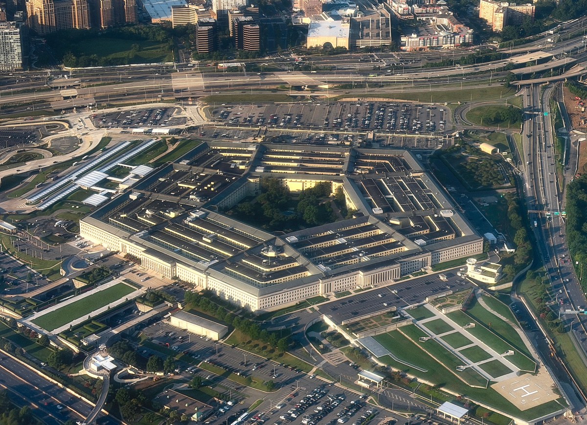 Pentagon personel kayıtlarında büyük ihlal: 2,8 milyon kişinin bilgisi çalındı