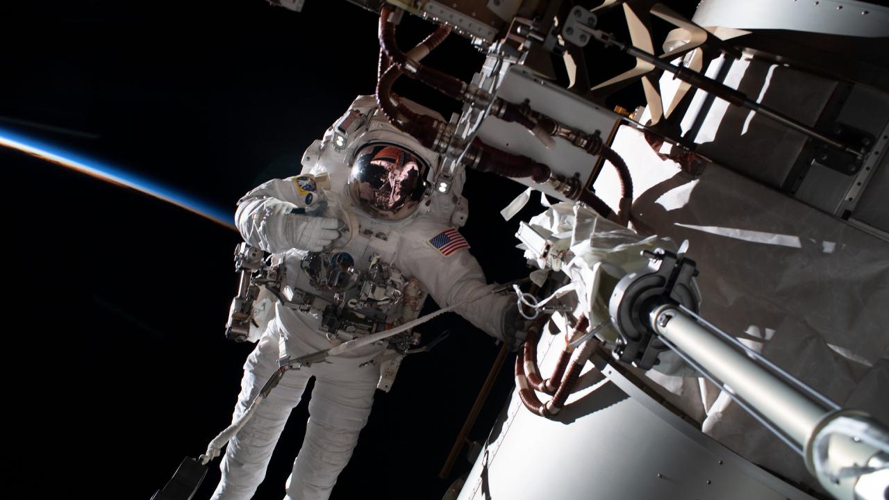 NASA ve SpaceX'in Crew-13 görevi başladı: Dragon, 4 kişilik mürettebatı ISS'e taşıyor
