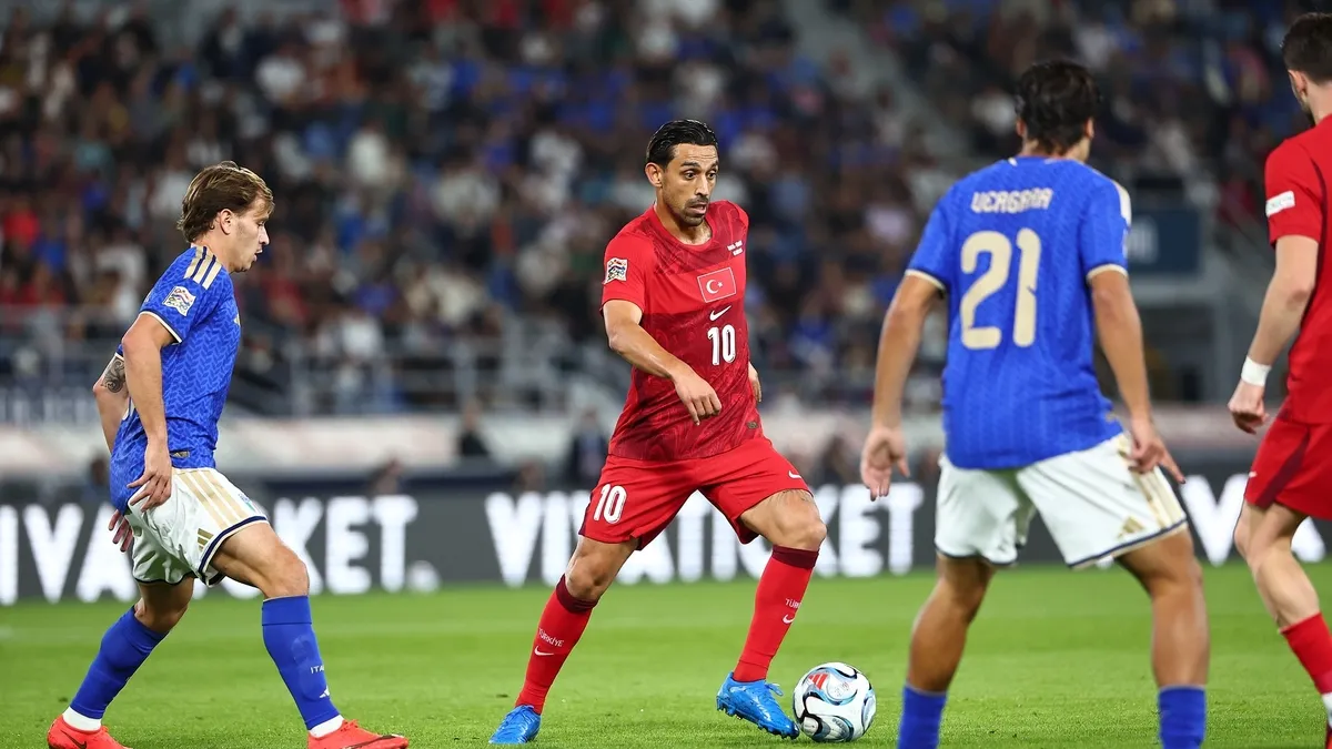 İrfan Can Kahveci, 8 Maç Aradan Sonra Milli Takım İlk 11'ine Döndü