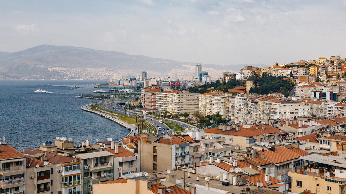 CHP İzmir İl Başkanı: '7 İlçe Belediye Başkanı Daha AK Parti ile Görüşüyor