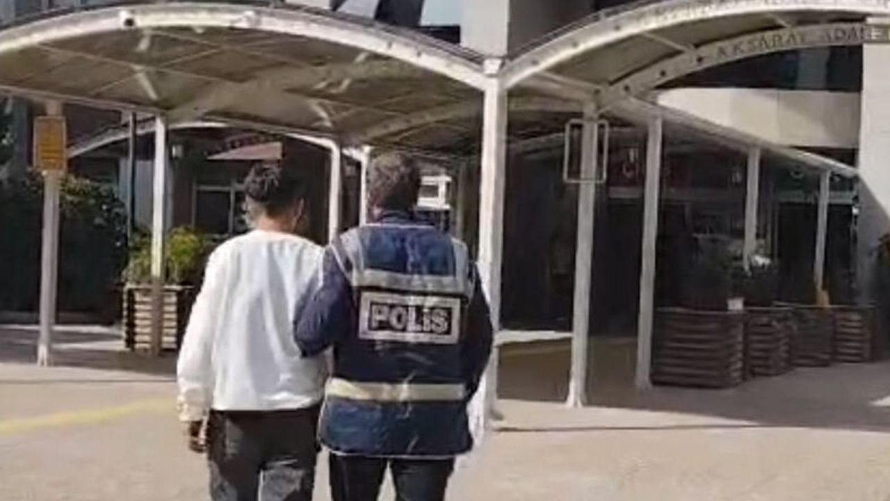 Şarküteriden 10 Bin TL Çalan Hırsız Güvenlik Kamerası Görüntüleriyle Yakalandı