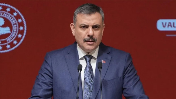 İçişleri Bakanı Çiftçi, bilinci kapanan bebeği motosikletle hastaneye yetiştiren polise teşekkür etti