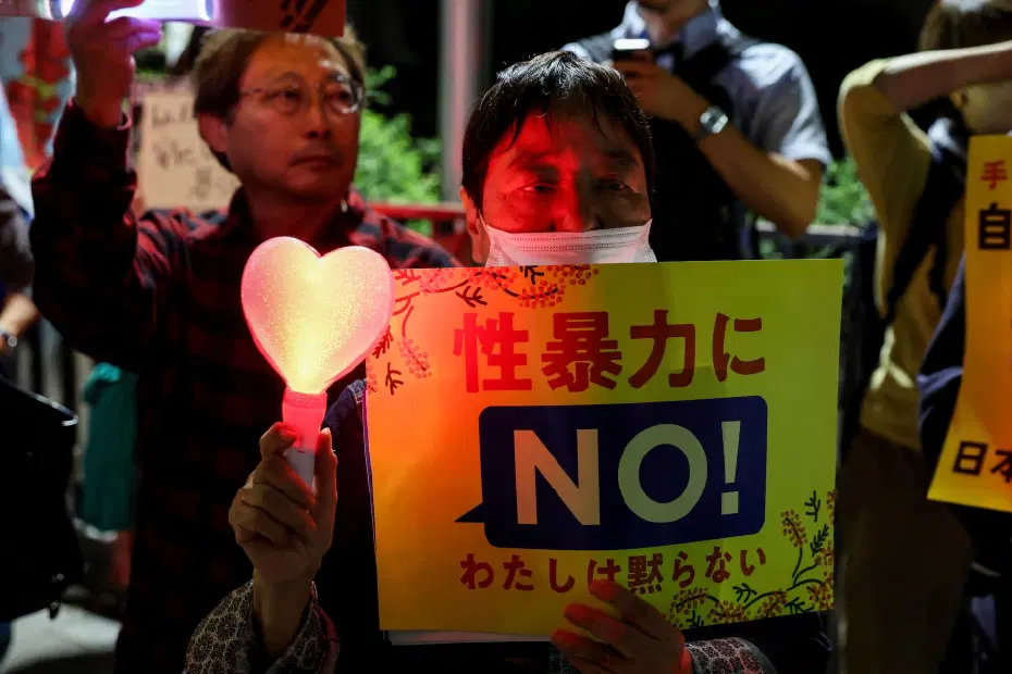 Okinawa'da ABD Askeri Cinayeti: Amerikan Güçlerine Sokağa Çıkma ve Alkol Yasağı