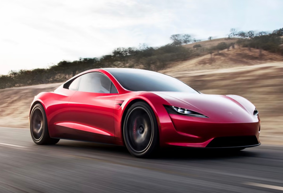 Tesla, Roadster 2 Tanıtımını Bu Kez Hava Koşulları Nedeniyle Erteledi