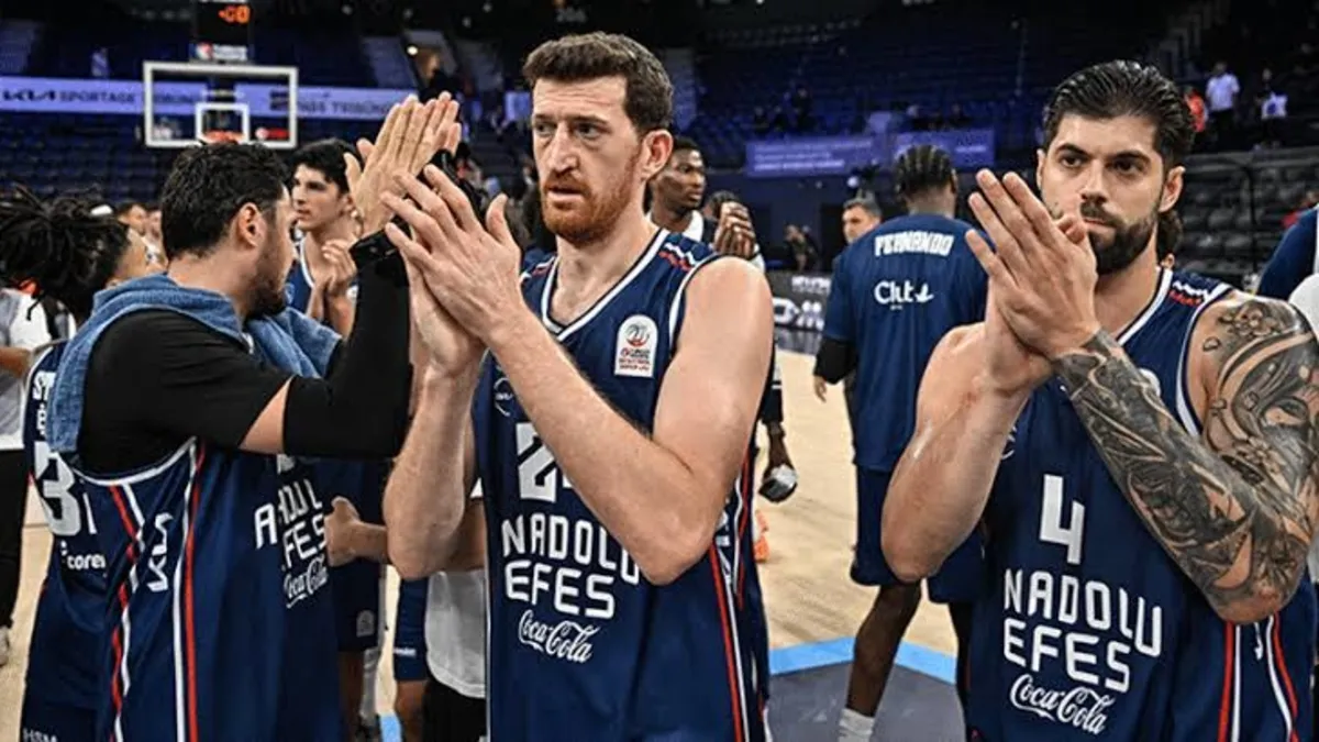 Olympiacos - Anadolu Efes EuroLeague Maçı 9 Ekim'de: Saat ve Yayın Bilgileri