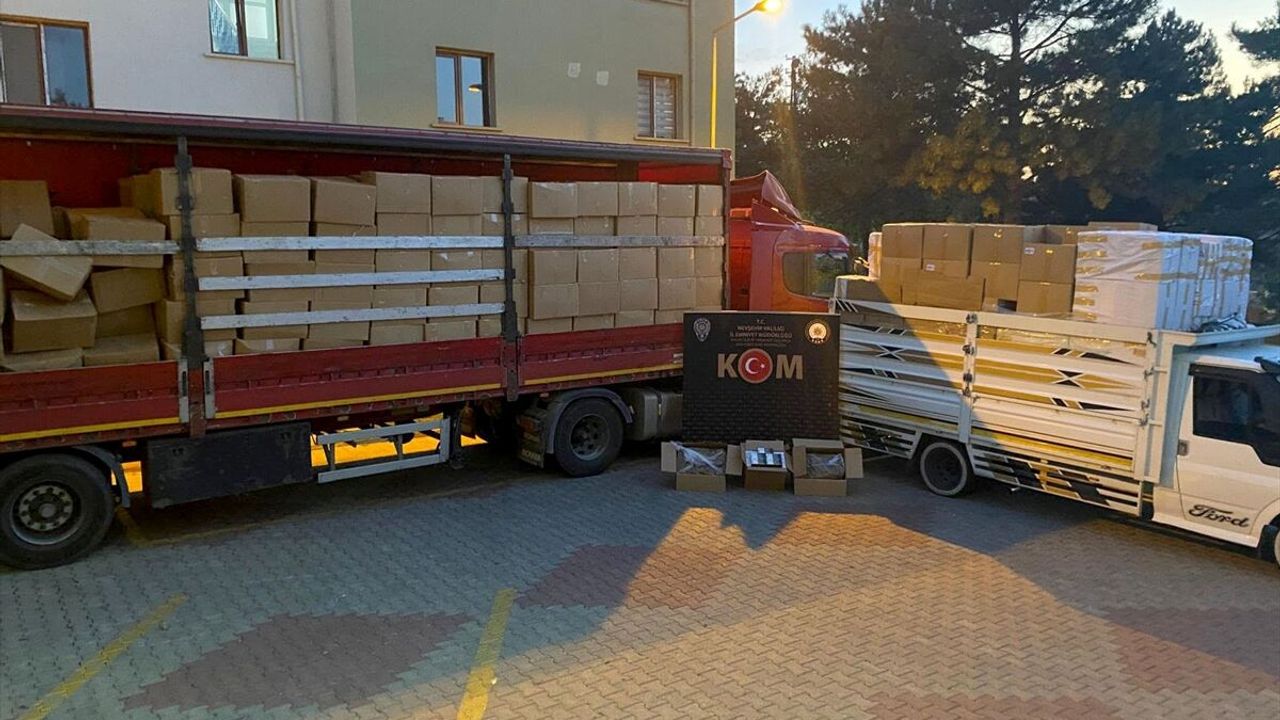 Nevşehir'de Durdurulan Araçlarda 12 Ton Kaçak Tütün Ele Geçirildi