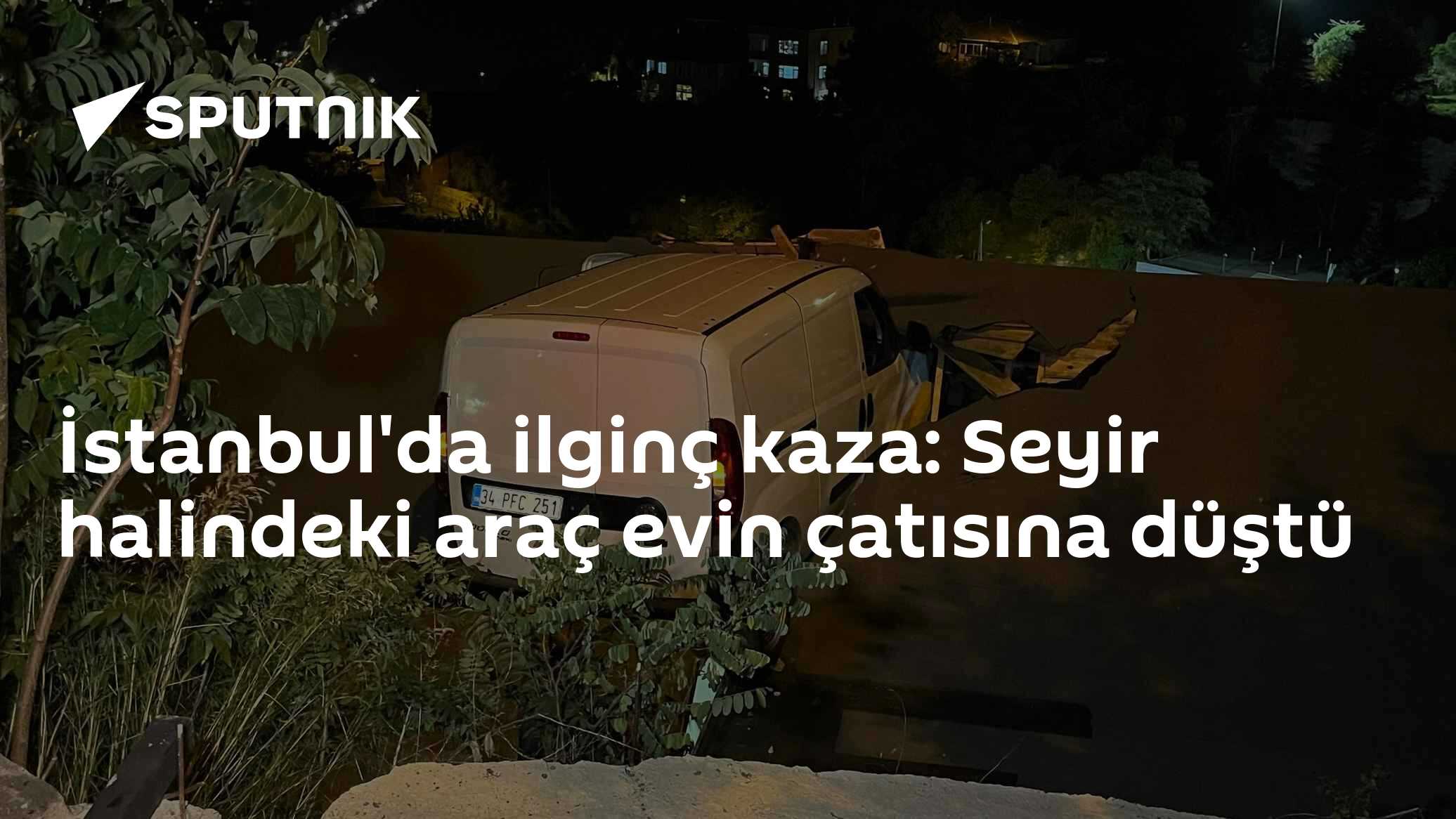 Sarıyer'de Sürücü Kontrolü Kaybetti, Araç Yolun Altındaki Evin Çatısına Düştü
