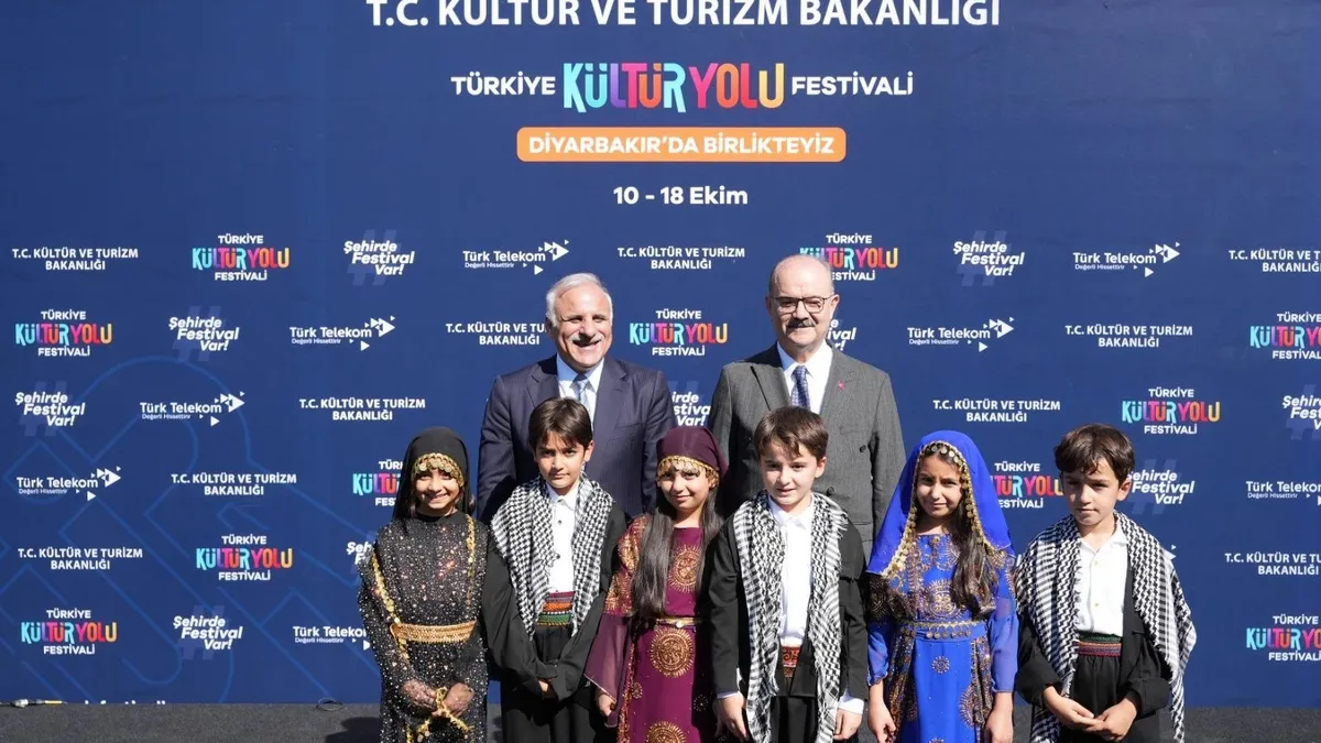 Diyarbakır Kültür Yolu Festivali 249 Etkinlik ve 48 Lezzet Noktasıyla Kapılarını Açtı