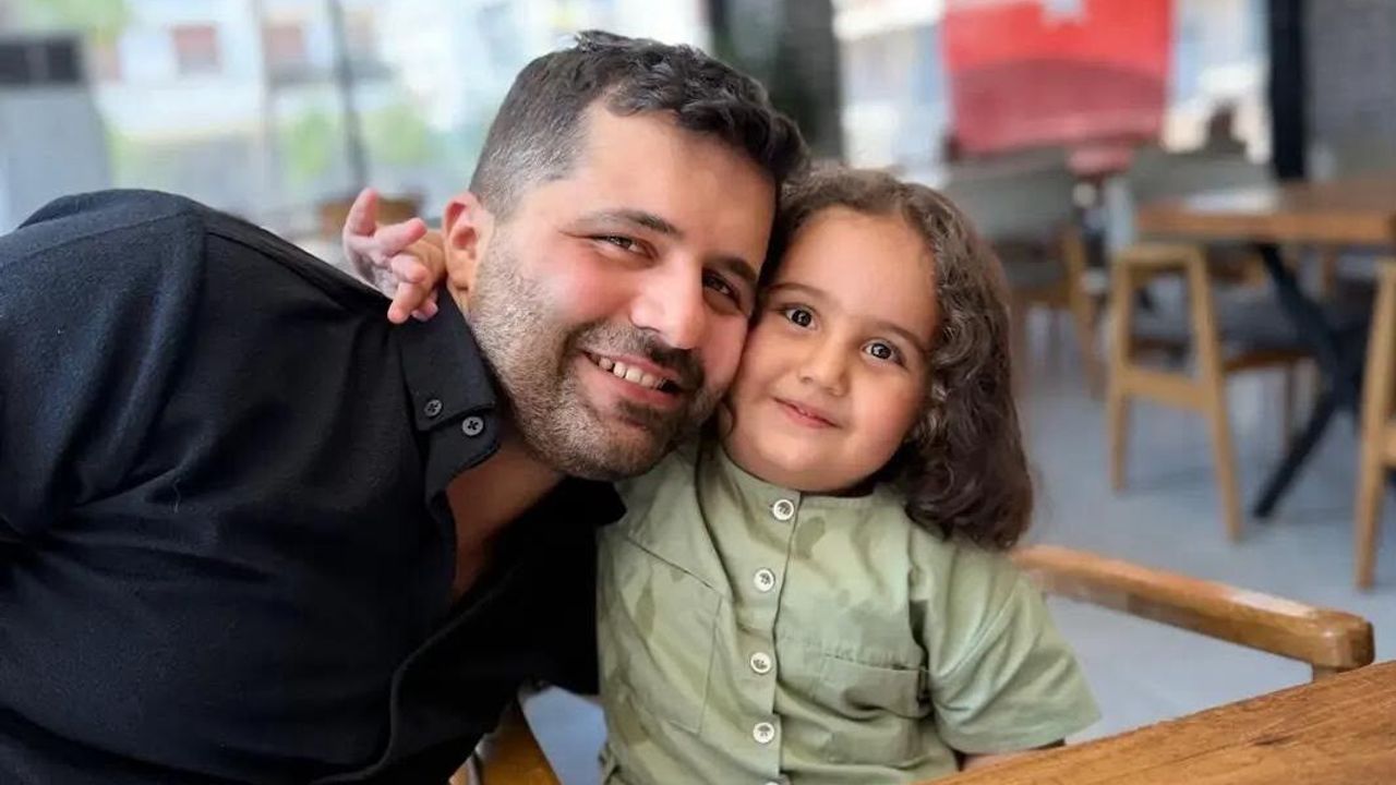 Ters şeritten gelen araç motokurye Murat Çelik'i bitkisel hayata soktu: Aile ve meslektaşlarından adalet çağrısı