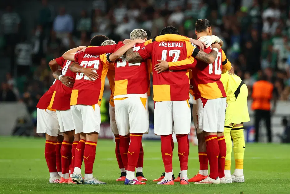 Galatasaray, RAMS Park'ta Barcelona'yı Ağırlıyor: Kritik Şampiyonlar Ligi Gecesi