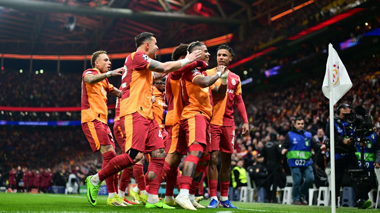 Galatasaray, Şampiyonlar Ligi'nde Barcelona'yı RAMS Park'ta ağırlıyor