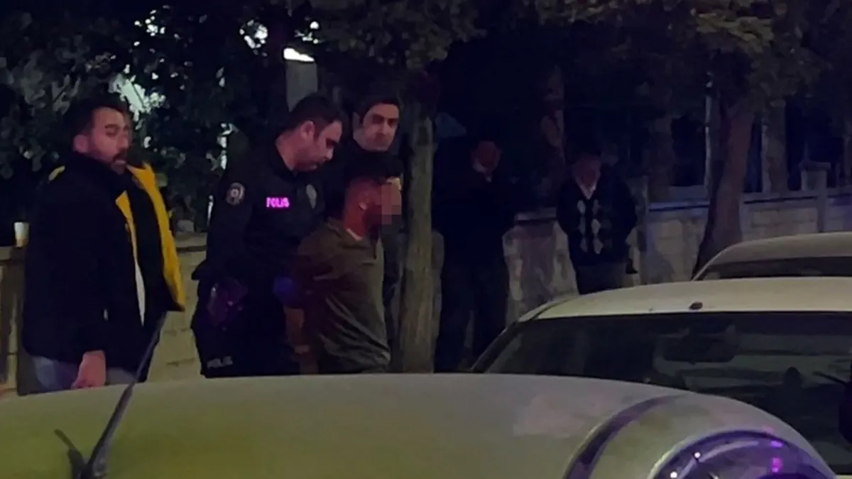 Kayseri'de oğul dehşeti: Babasını bıçaklayarak öldürdü, ardından ilaç içti