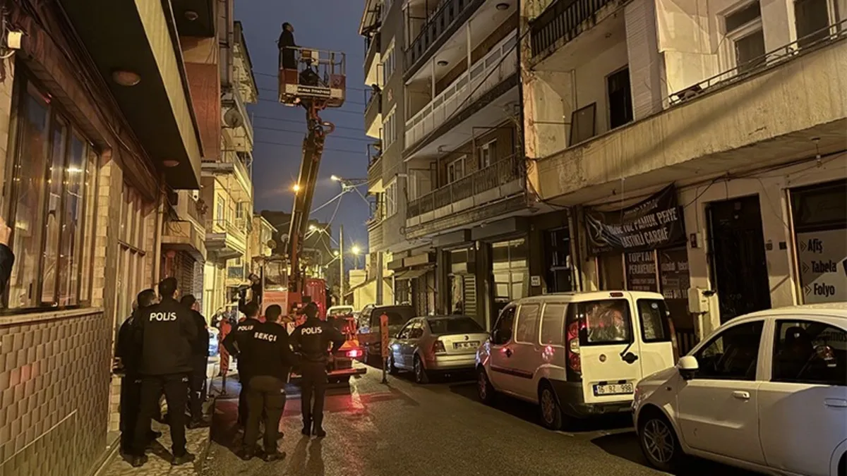 Bursa'da oğlu tarafından rehin alınan anne, özel harekat operasyonuyla kurtarıldı