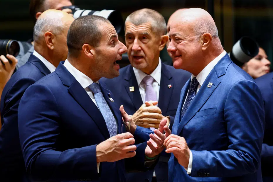 AB Zirvesi Derin Çatlaklar İçinde Toplandı: Enerji Fiyatları, Bütçe Kavgası ve Çin Baskısı Masada