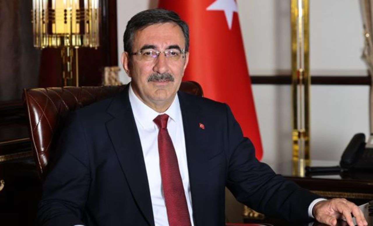 2027 Bütçesinde Harcama 27,3 Trilyon Lira, Gelir 23,4 Trilyon Lira Olarak Hedeflendi