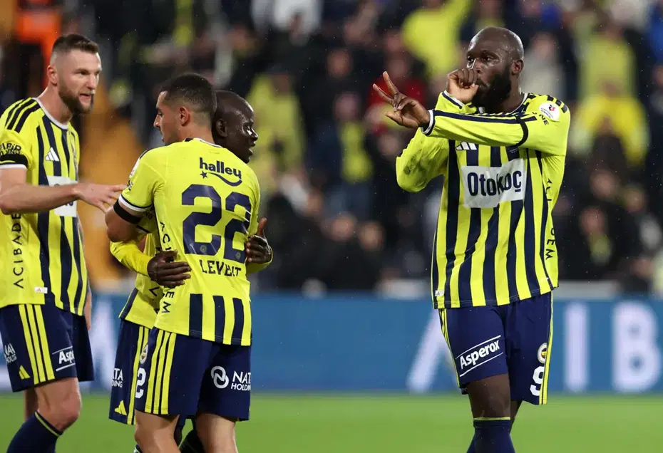 Fenerbahçe Alanyaspor'u 3-0 Geçti: Lukaku, Kerem ve Vedat Attı, Derbi Öncesi Moral Tamam