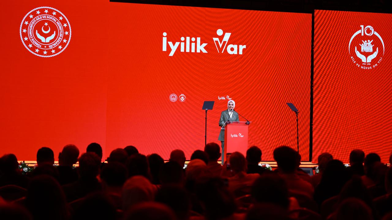 İyilik Var' Platformunda İlk Ayda 20 Bin Gönüllüye Ulaşıldı