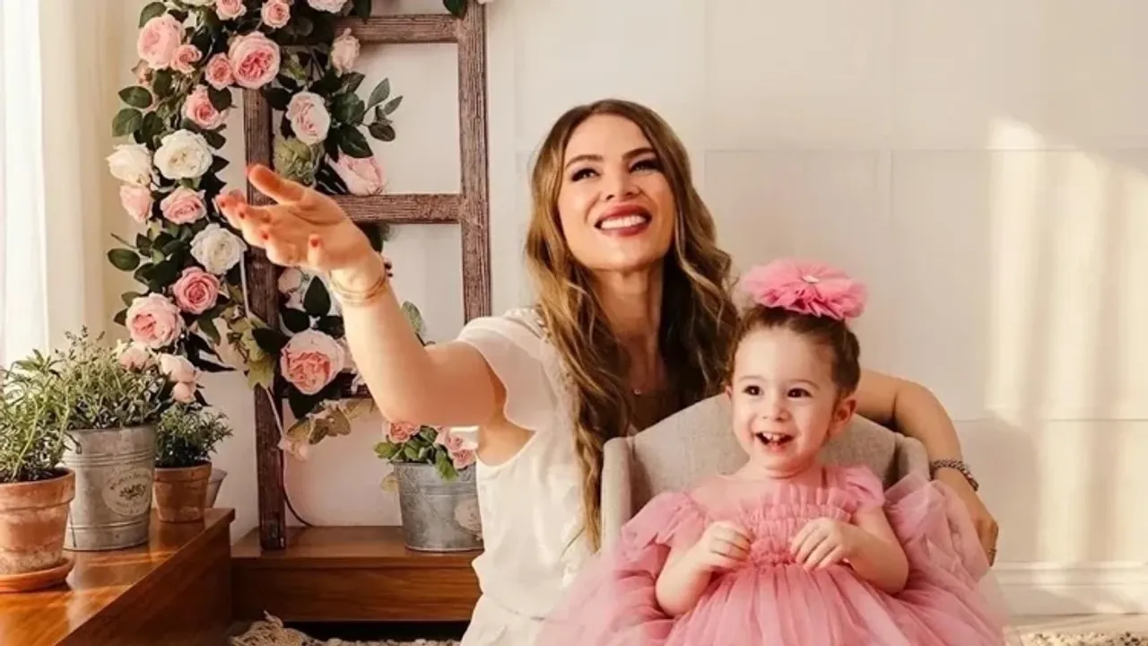 Fatoş Seğmen Bir Yıl Arayla Eşini ve Kızını Kaybetti: 'Evlat Acısı Hiçbir Acıya Benzemiyor