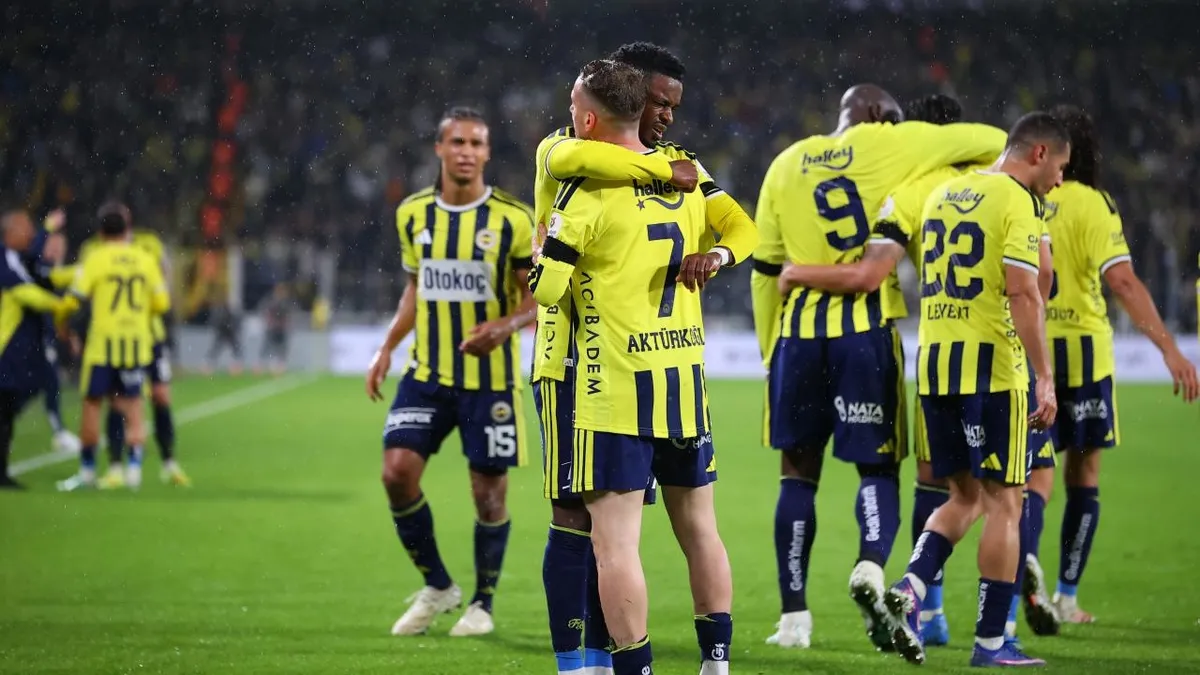 Fenerbahçe - Liverpool maçı 4 Kasım'da: Saat, kanal ve tarihi ilk buluşma