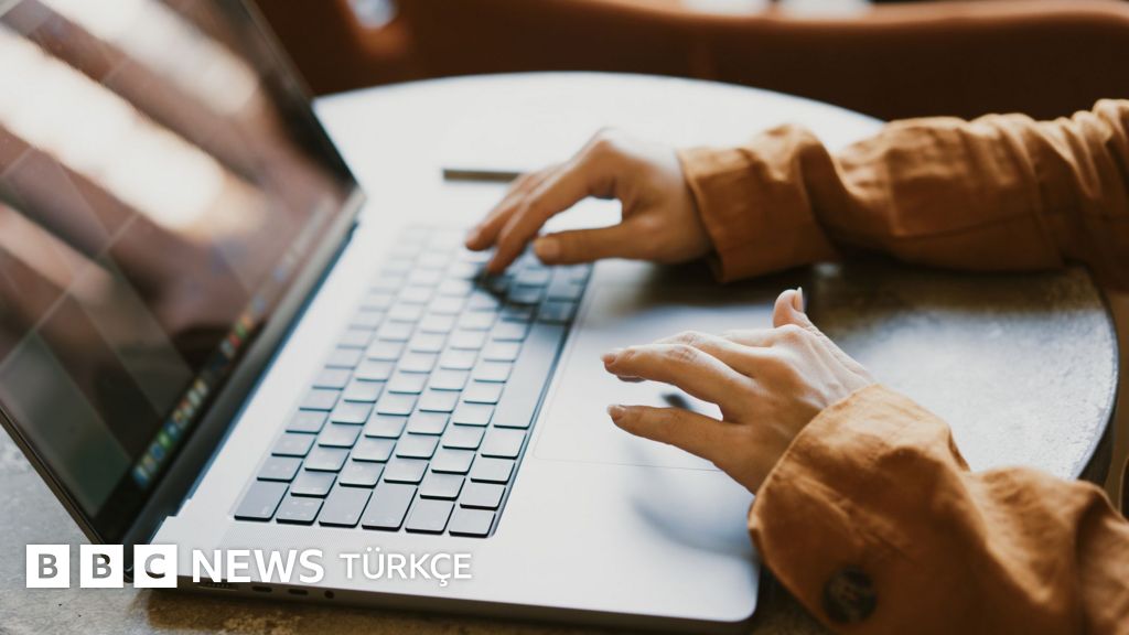 Yapay Zeka PHP'deki On Yıllık Güvenlik Açıklarını Ortaya Çıkardı: Türkiye Ulusal Tarama Başlattı