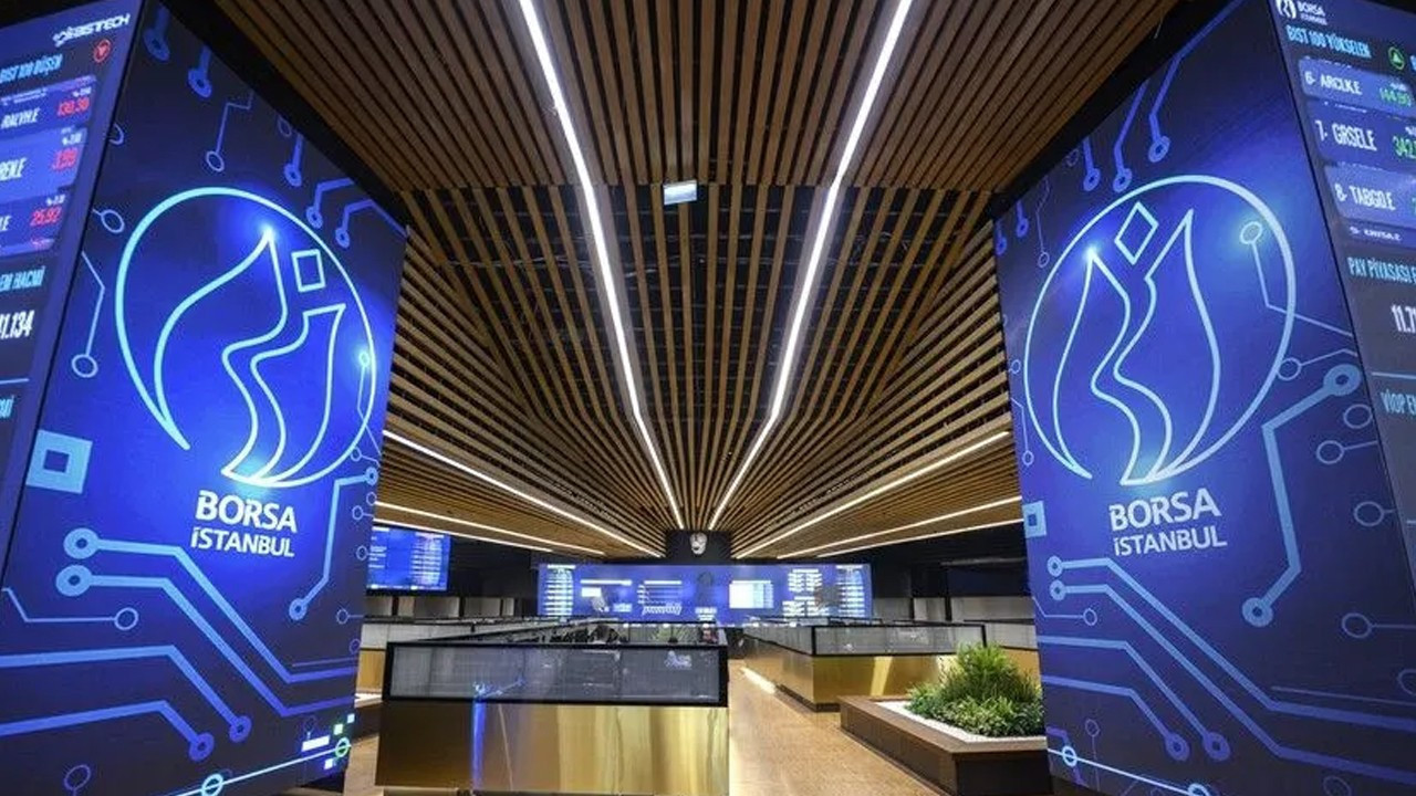 Borsa İstanbul'da Sert Satış: BIST 100 Günü 356 Puanlık Kayıpla Kapattı