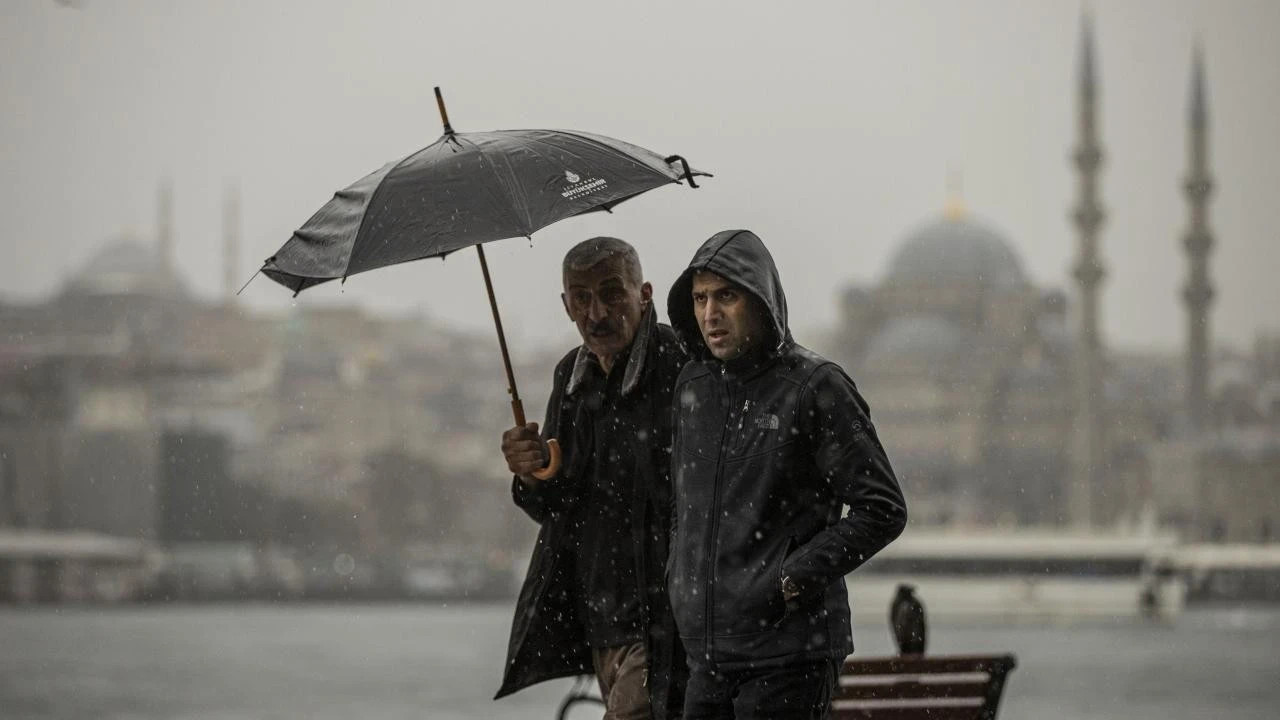 Meteoroloji'den 4 İl İçin Kuvvetli Sağanak Uyarısı: 23 Ekim Hava Durumu