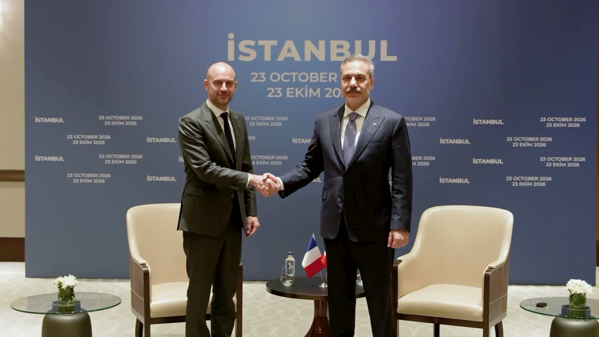 Fidan, Fransız Bakan Barrot ile İstanbul'da R4+E3 Toplantıları Kapsamında Görüştü