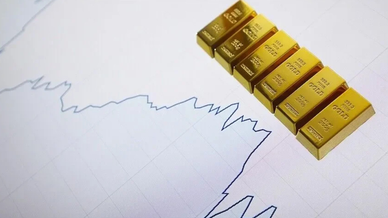 Altın fiyatları nereye gidiyor? Uzmanlar kritik 4.000 dolar seviyesine dikkat çekiyor