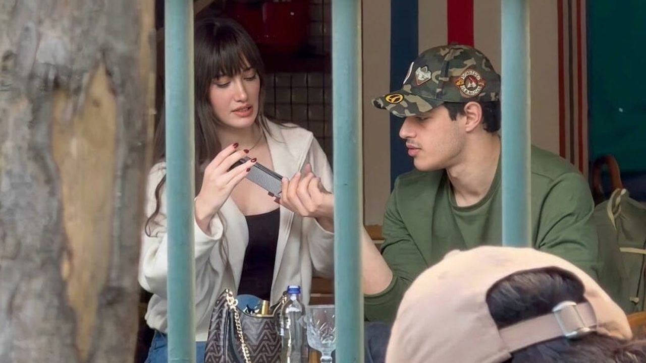 Centilmen Dizisinin Başrolleri Kaan Mirac Sezen ve İlsu Demirci Prova Çıkışında Görüntülendi
