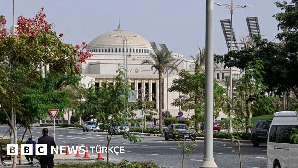 Mısır Parlamentosu, Sisi'ye Suudi Arabistan'a Asker Gönderme Yetkisi Verdi